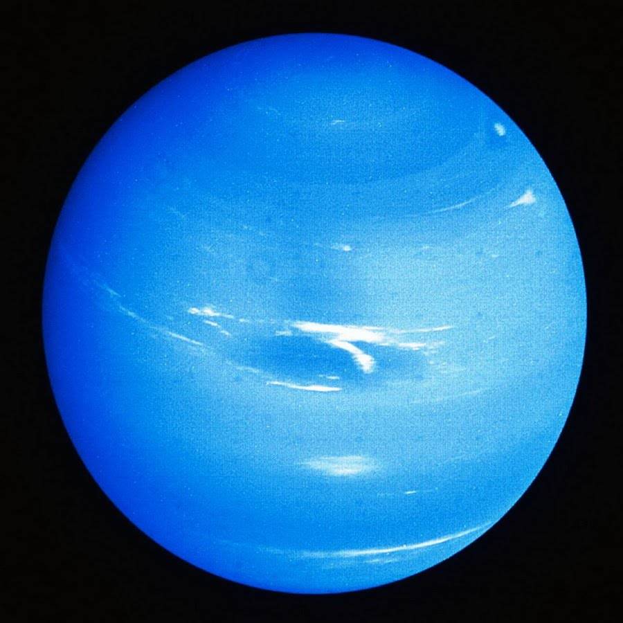 Красный нептун. Нептун (Планета). Уран Планета. Уран Планета картина. Поверхность урана.