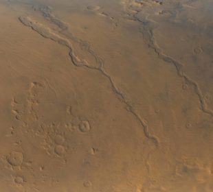 Следы древних речных систем Марса.