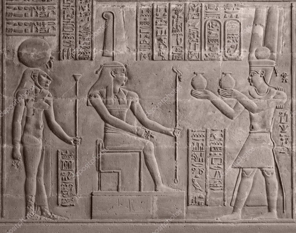 Жезлы в руках Египетских Богов.