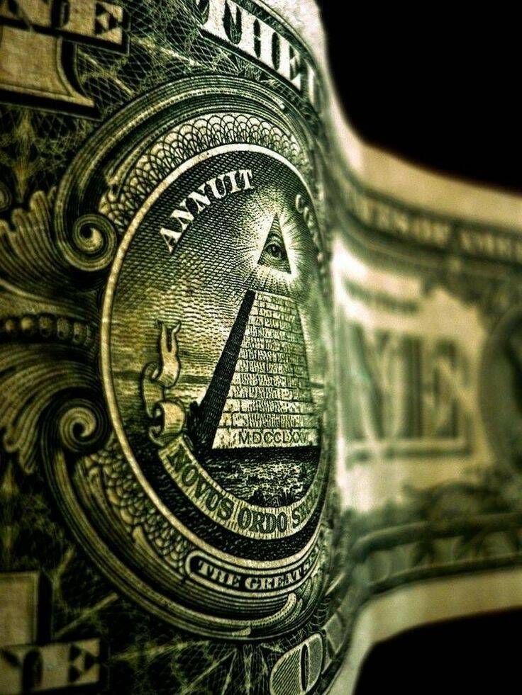 Всевидящее око и пирамида - изображение на купюре в 1 доллар. 