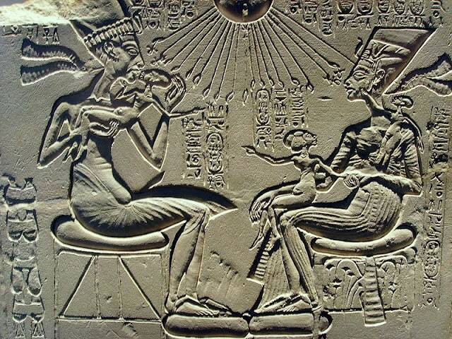 Эхнатон, Нефертити, анкх
