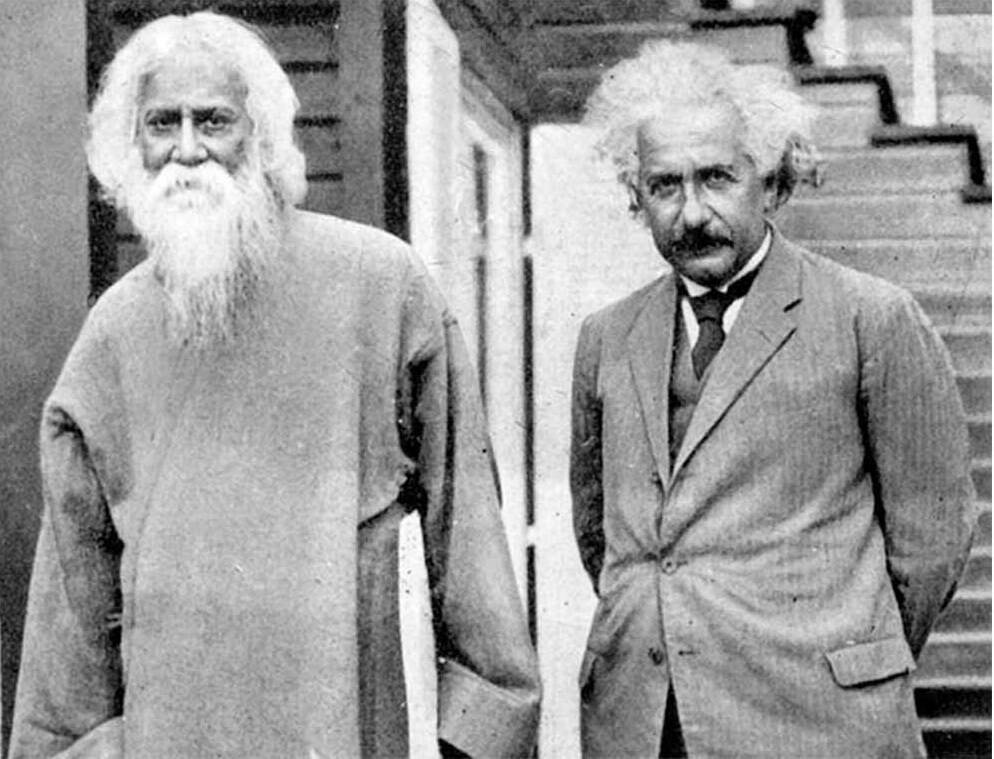 А. Эйнштейн и Р. Тагор на даче А. Эйнштейна в 1930г. 
